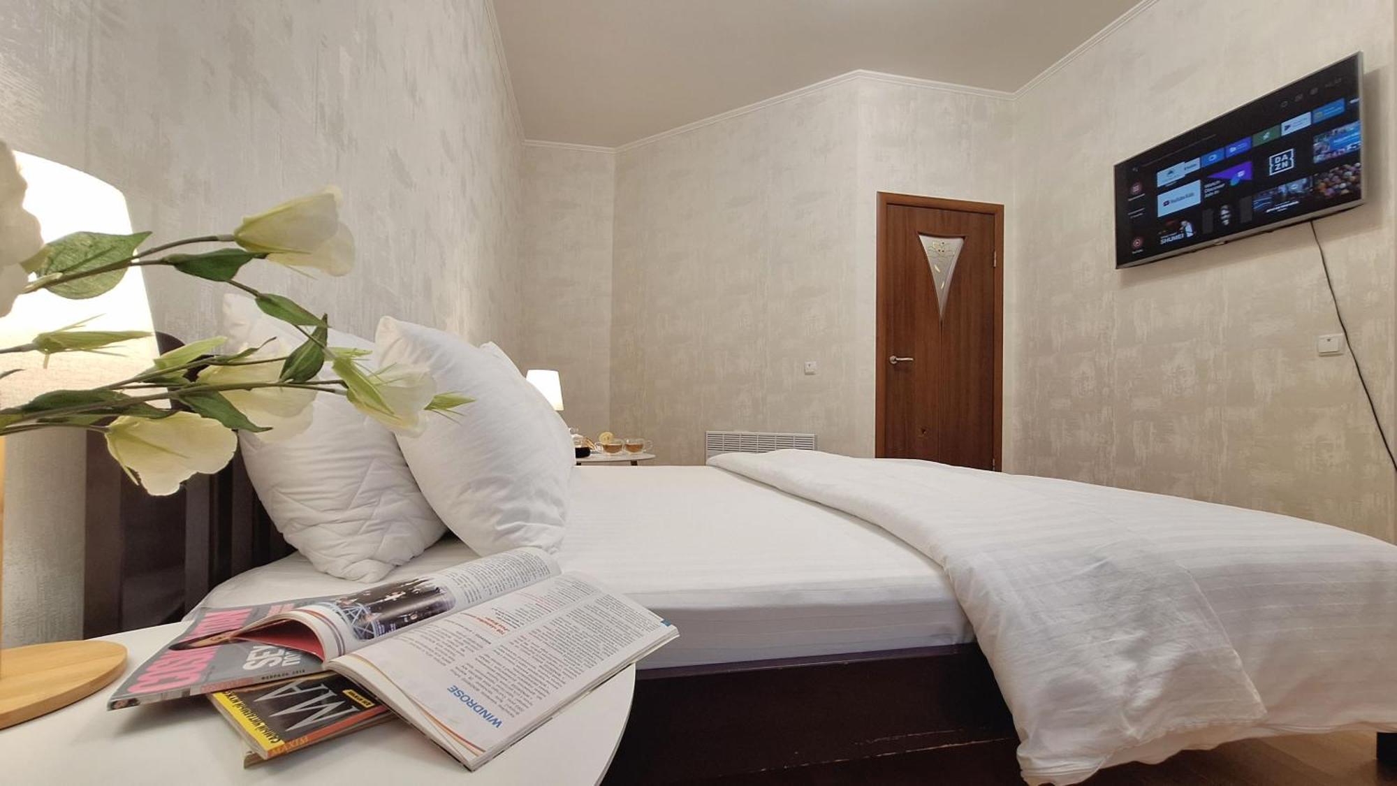 Однокімна Квартира Біля Каштанової Алеї У Центрі Полтави Мережа Alexapartments Документи Для Відряджень Безконтатне Заселення 24-7 Poltava Buitenkant foto