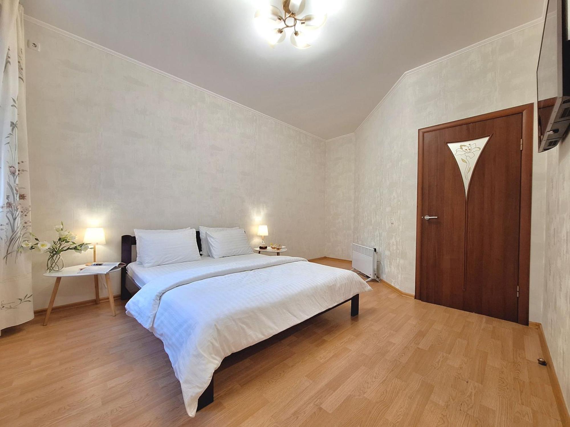 Однокімна Квартира Біля Каштанової Алеї У Центрі Полтави Мережа Alexapartments Документи Для Відряджень Безконтатне Заселення 24-7 Poltava Buitenkant foto